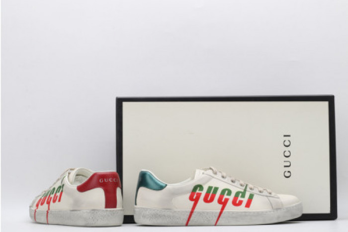 GUCC ACE EMBROIDERED LOW-TOP SNEAKER 576137 A38V0 9090