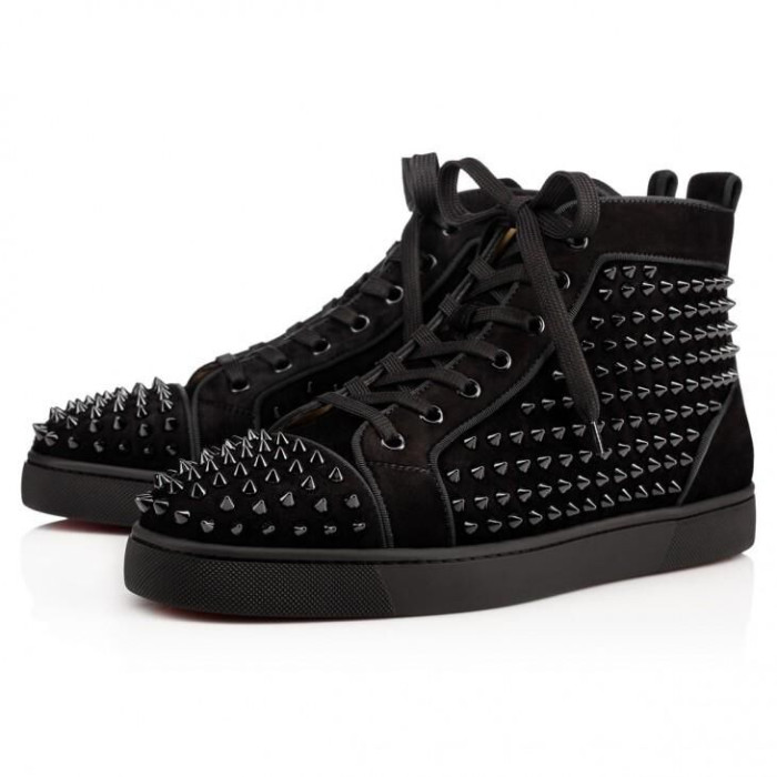 Ch**an louboutin l**is junior spikes