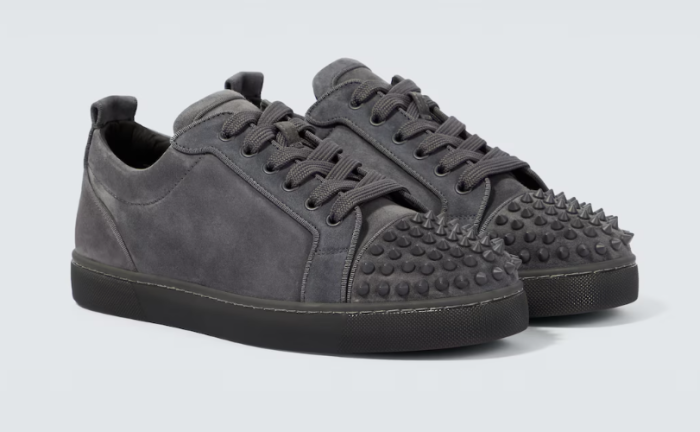 Ch**an louboutin l**is junior spikes suede sneakers