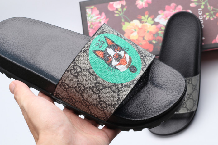 GUCC SLIPPERS