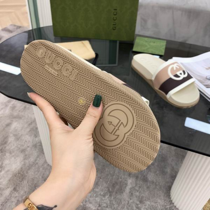 GUCC SLIPPERS
