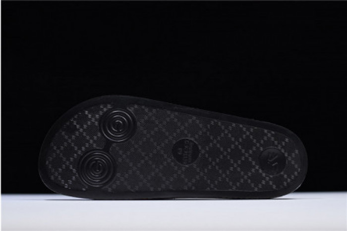GUCC SLIPPERS